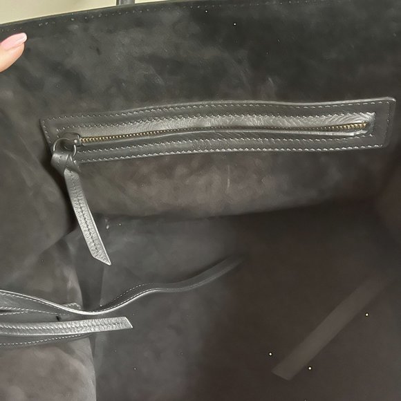 Mini Luggage Handbag in Smooth Calfskin in Black - Picture 9 of 16